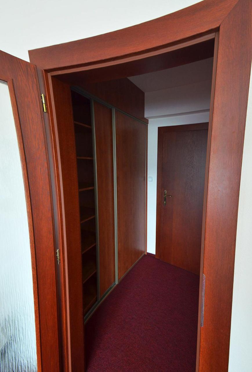 Hotel Lesana Stará Lesná エクステリア 写真