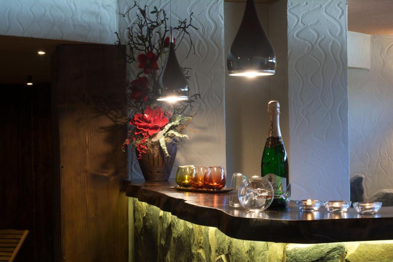 Hotel Lesana Stará Lesná エクステリア 写真