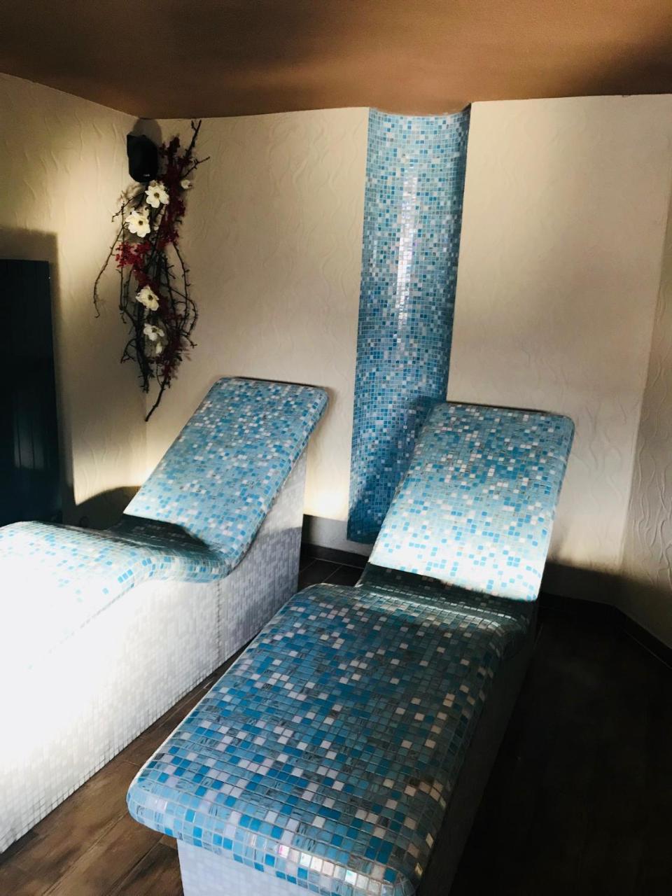 Hotel Lesana Stará Lesná エクステリア 写真