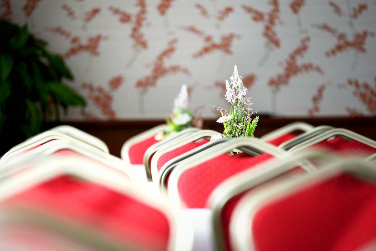 Hotel Lesana Stará Lesná エクステリア 写真